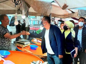 AK Parti Edremit’te yüreklere dokunuyor