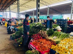 Balıkesir’de maske ve mesafe denetimleri arttı