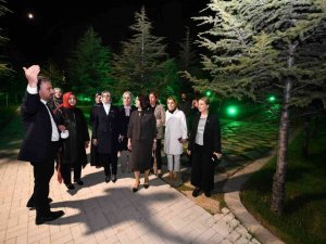 AK Partili kadın milletvekillerinden Pursaklar Belediyesi’ne ziyaret