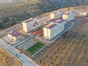 Bakan Kasapoğlu, Aydın’daki yurdu paylaştı