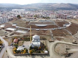 Yumurtatepe bölge parkı çalışmaları hızla devam ediyor