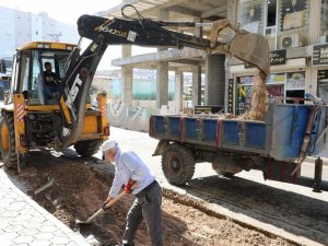 Cizre Kaymakamı Tunç, üst yapı çalışmalarını inceledi