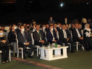 Bakan Kasapoğlu Şırnak’ta “Kültür Şöleni ve Ses Yarışması” finaline katıldı