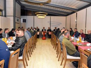 Orman kahramanlarına plaketleri verildi