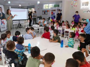 Çocuklara el yıkamanın önemi anlatıldı