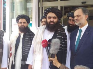 Taliban heyeti Kızılay’dan ‘insani yardımların devam etmesini’ talep etti