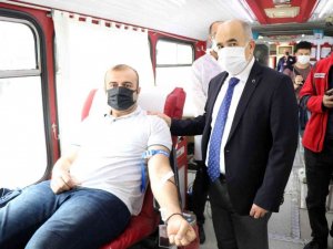 Samsun’da 5555 kan bağışı kampanyası: 3500 kan bağışı toplandı