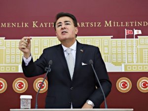 Aydemir: ‘Yerel gazeteler bizim için can simididir’