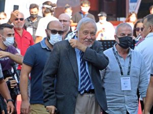 Prof. Dr. İlber Ortaylı: “Türklerin memlekete bir hediyesi var; Rus anneler”