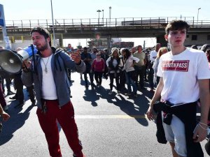 İtalya’da iş yerlerinde zorunlu Covid-19 sertifikası uygulaması başladı