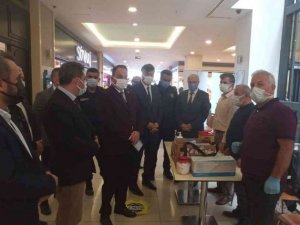 Bafra’da yerinde aşı uygulaması