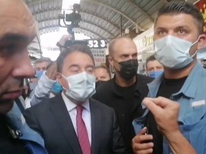 Babacan’a esnaf gezisinde sert tepki: "Tayyip Erdoğan’a yanlış yaptınız, binde 1 bile oy alamayacaksınız"