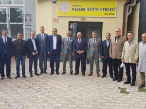 Kütahya’da “Yeni Nesiller Yeni Teknolojiler ile Yetişiyor” projesi