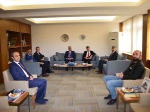 Rektör Uysal’dan, Başkan Akçadurak’a ziyaret