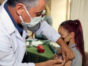 Ortaöğretim öğrencileri için aşı kampanyası