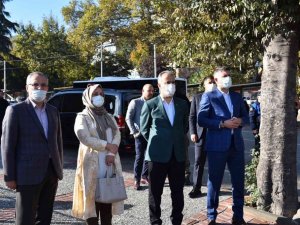 Hem ‘tarihi’ hem ‘hayati’ dönüşüm