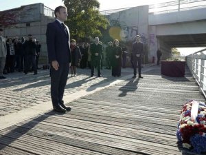 Fransa tarihinde bir ilk: Cumhurbaşkanı Macron yüzlerce Cezayirlinin öldürüldüğü katliamın 60. yıldönümünü törenine katıldı