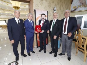 Başkan Sayan, Van’da aşiret liderleriyle bir araya geldi