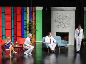 Başakşehir’de “Süt Kardeşler” ile kahkaha tufanı