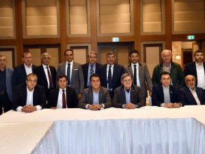 Başkan Dündar, İSSİAD yöneticileri ile buluştu