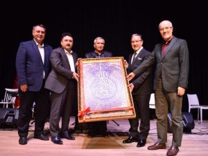 Altıeylül’de Mevlid-i Nebi gecesi