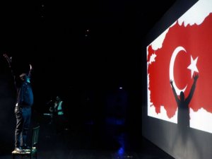 ’Nereye Gidiyoruz’ ilk kez Küçükçekmece Cennet Sahnesi’nde seyirciyle buluştu