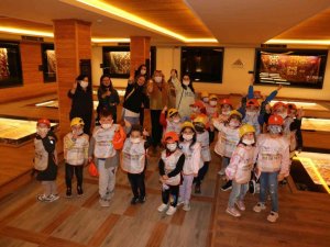 Kilim kültürü gelecek kuşaklara aktarılıyor