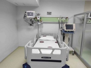 Cerrahpaşa’da pandemiyle mücadelede yoğun bakım takviyesi