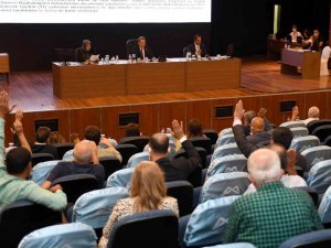 Adnan Menderes Bulvarı’nda hız sınırı 50 kilometreye düşürüldü