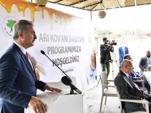 Başkan Köse’den, girişimci kadınlara kovan desteği