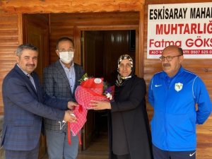 AK Parti heyeti muhtarlar ile bir araya geldi