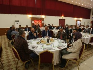 Başkan Oprukçu ve Kaymakam Çakıcı muhtarlarla bir araya geldi