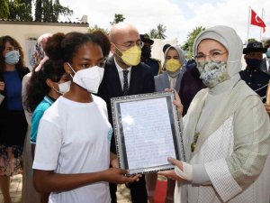 Emine Erdoğan, Togo’da Türkiye Maarif Vakfı Eğitim Kampüsü’nün açılışına katıldı