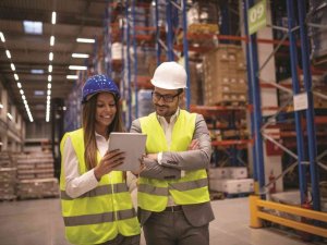 Aydem Perakende ve Gediz Perakende tasarruf sağlayan enerji izleme ürünlerini tanıttı