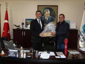 Başkan Tosun’a hasat ve seçim ziyareti