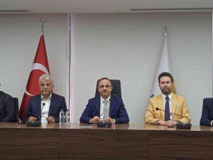 AK Partili Sürekli, depremzedelerle bir araya geldi