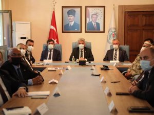 Erzincan’da İl Pandemi Kurulu toplantısı yapıldı