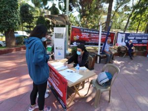 Efeler’in tiyatro atölyelerine başvurular sürüyor