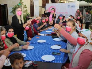 Akdeniz Belediyesinden meme kanseri farkındalık etkinliği