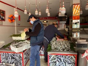 Kırklareli’nde balıkçı esnafı denetlendi