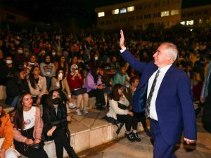 Başkan Zolan, PAÜ’yü kazanan gençlere Denizli’yi anlattı