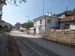 Kastamonu’da Sanat Okulu Caddesi’nin sokak sağlıklaştırmasının ihalesi yapıldı