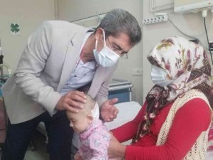 10 aylık bebeğin ensesinden 14 santimetrelik tümör çıkarıldı