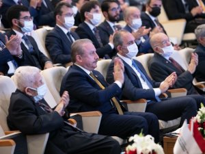 TBMM Başkanı Şentop: “(Necmettin Erbakan) Liderliği yürütecek bütün müktesebata maddi, manevi anlamda sahipti”