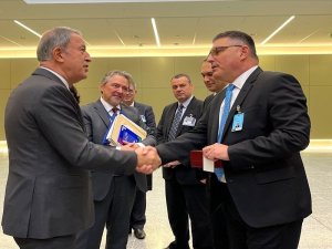 Bakan Akar, Bulgar mevkidaşı Panayotov ile görüştü