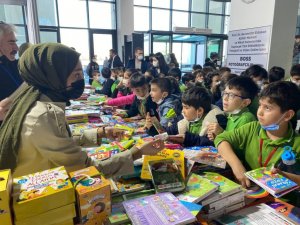 500 bin kitap bu fuarda kitapseverlerle buluşuyor