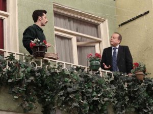 Seksenler dizisinin ünlü oyuncusu Kemal Kuruçay hayatını kaybetti