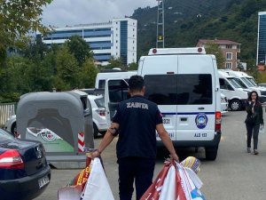 Giresun Belediyesi zabıtasından izinsiz afiş denetimi