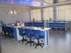 Hayırseverlerden Demirciler’e Fen Bilimleri Laboratuvarı