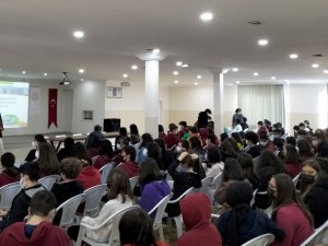 Öğrencilere atık yönetimi ve çevre eğitimi